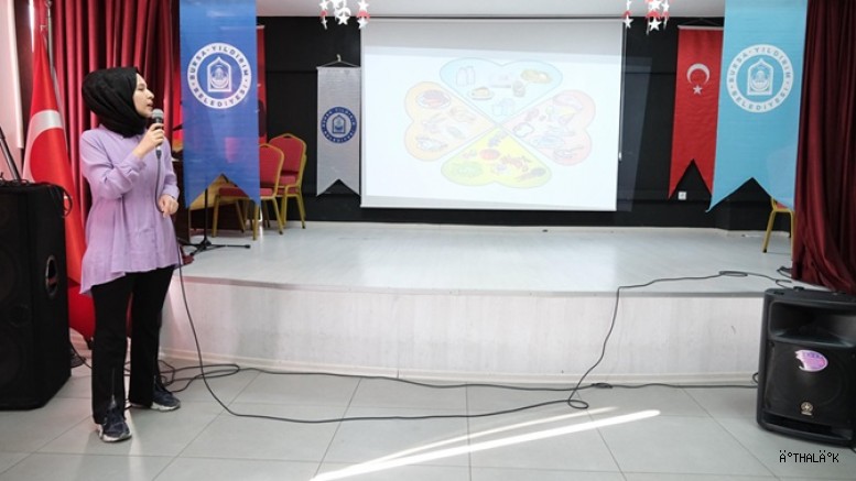 Yıldırım Belediyesi'nden Gençlere Sağlıklı Beslenme Eğitimi