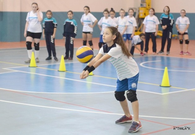 Yıldırımlı Çocuklara Yaz Kış Spor İmkanı