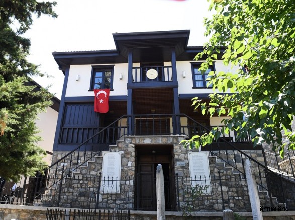 Zamansız Kitaplar Müzesi Osmangazi’de Kapılarını Açıyor 