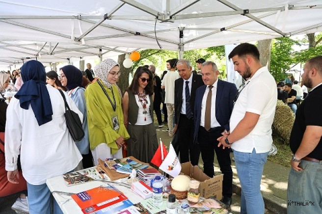 Ziraat Fakültesi'nde Geleneksel Tomurcuk Şenliği